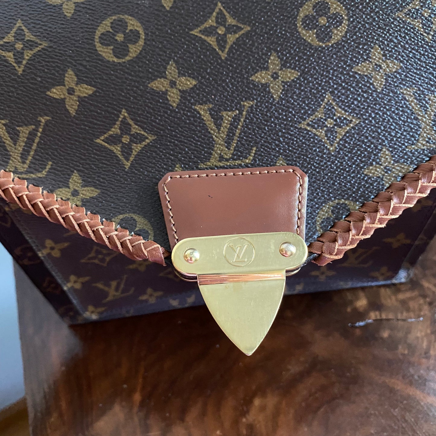 The Kingfisher Crossbody -Orvis bags Monogram in Whiskey
