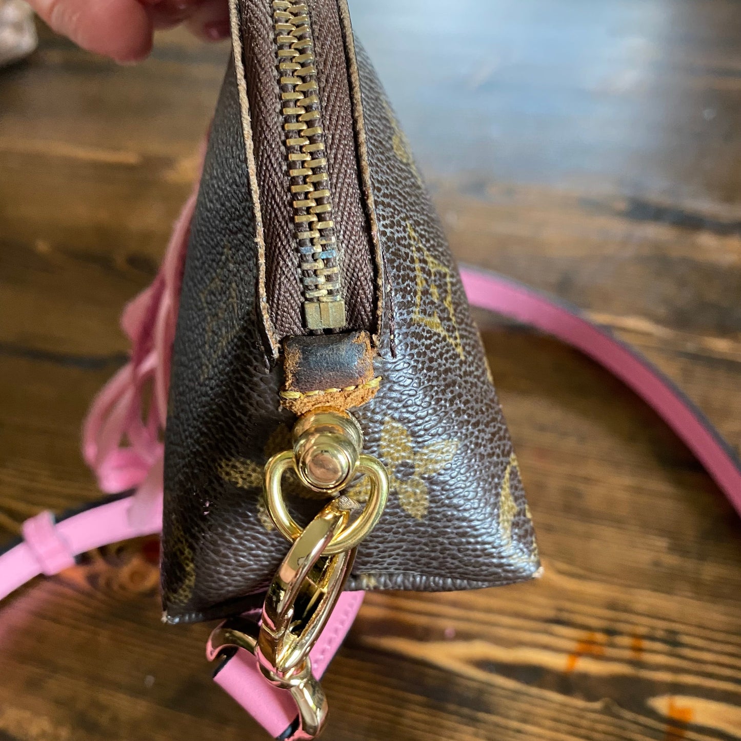 The Junco -Orvis bags Monogram in Pink Crossbody Bag