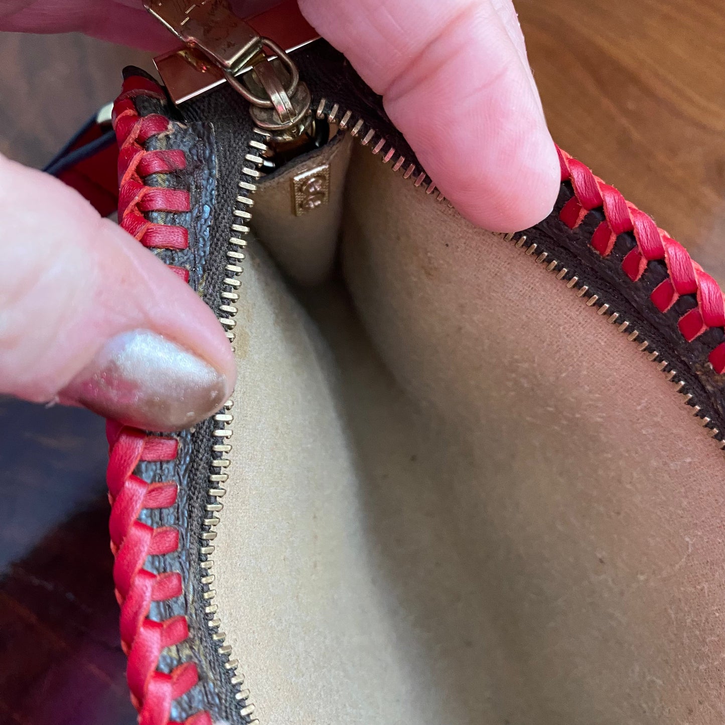The Junco Crossbody -Orvis bags Monogram in Red