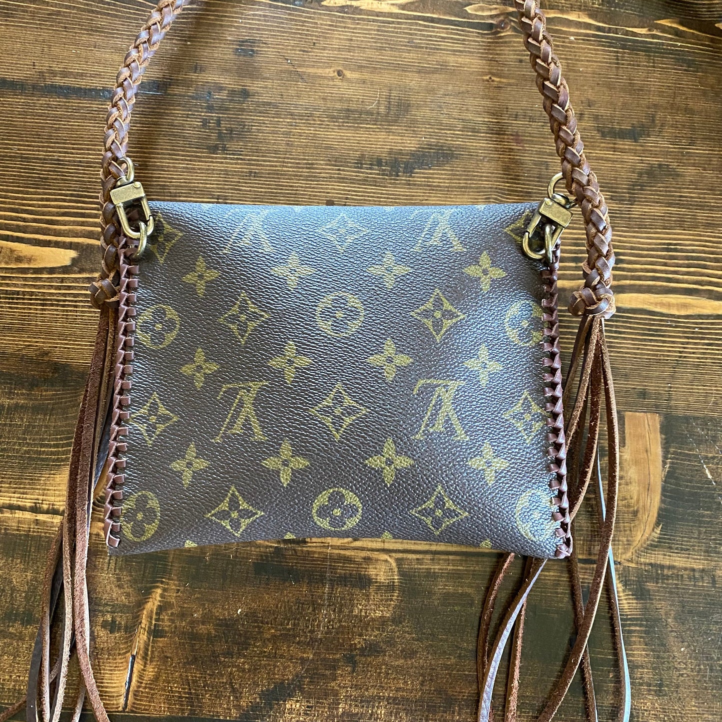 The Cardinal Crossbody -Orvis bags Monogram