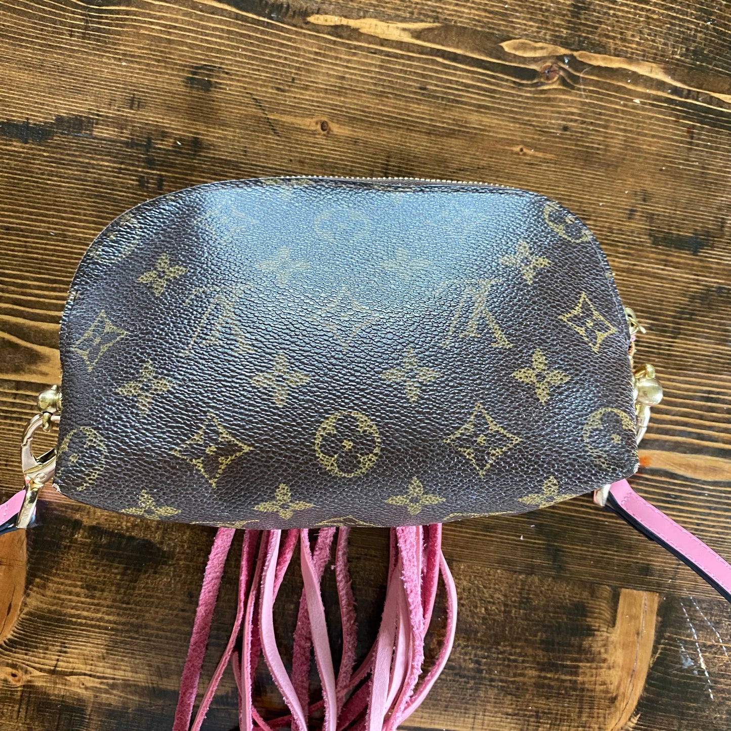 The Junco -Orvis bags Monogram in Pink Crossbody Bag