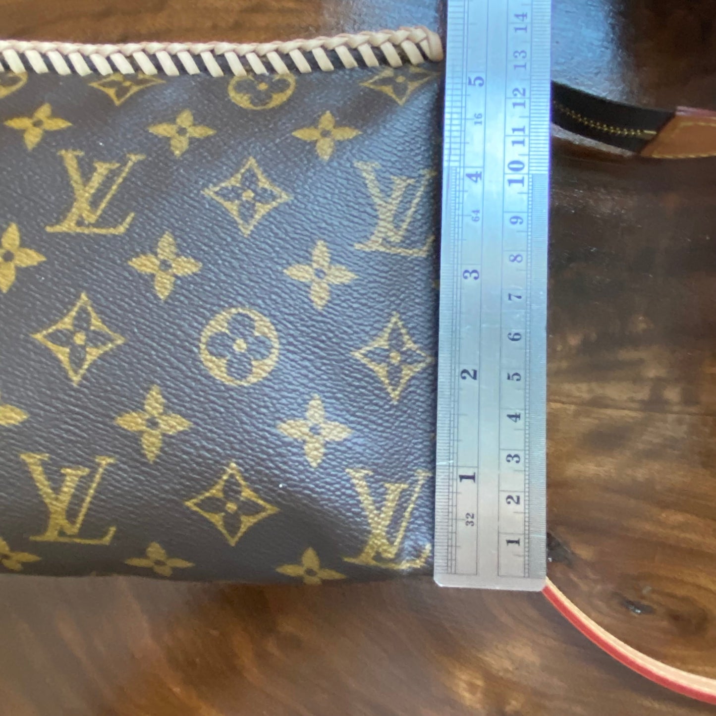 The Cygnet Crossbody -Orvis bags Monogram in Vachetta