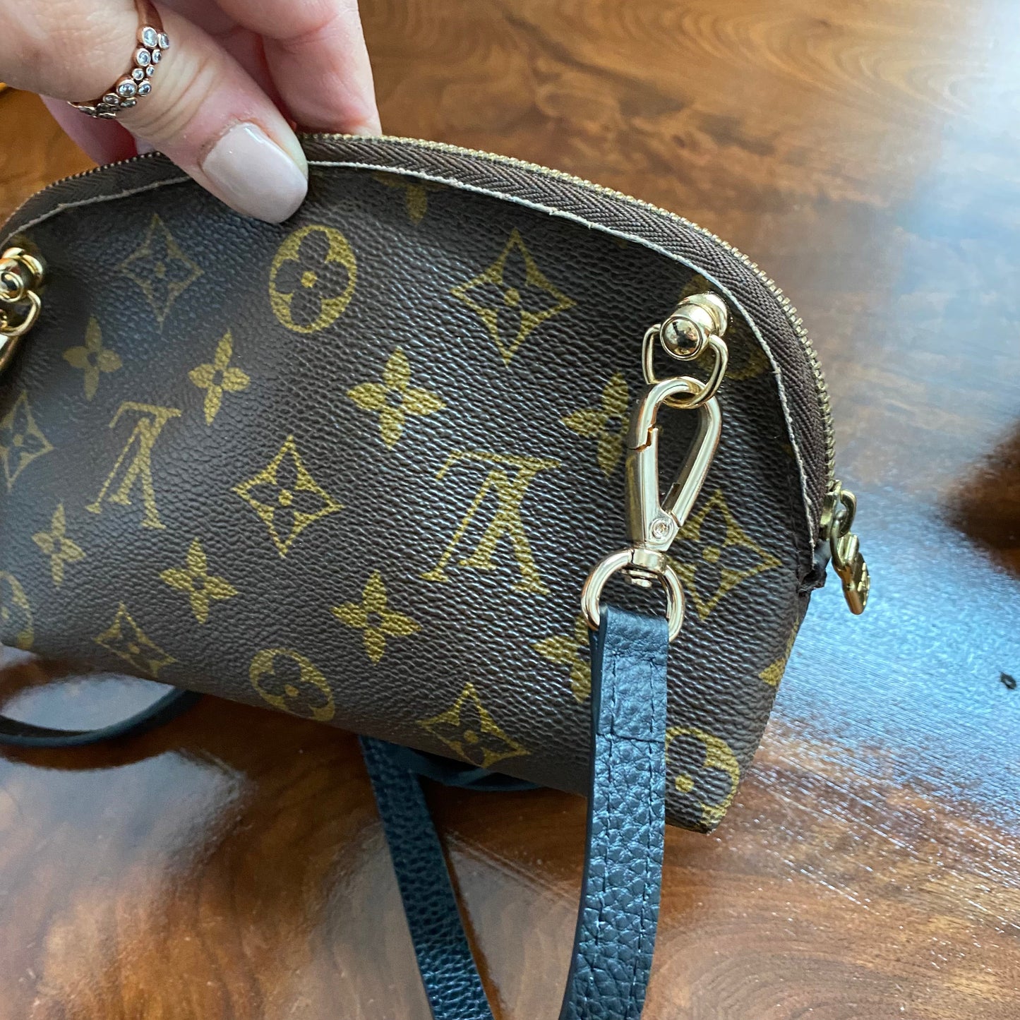The Junco Crossbody Bag -Orvis bags Monogram with black fringe