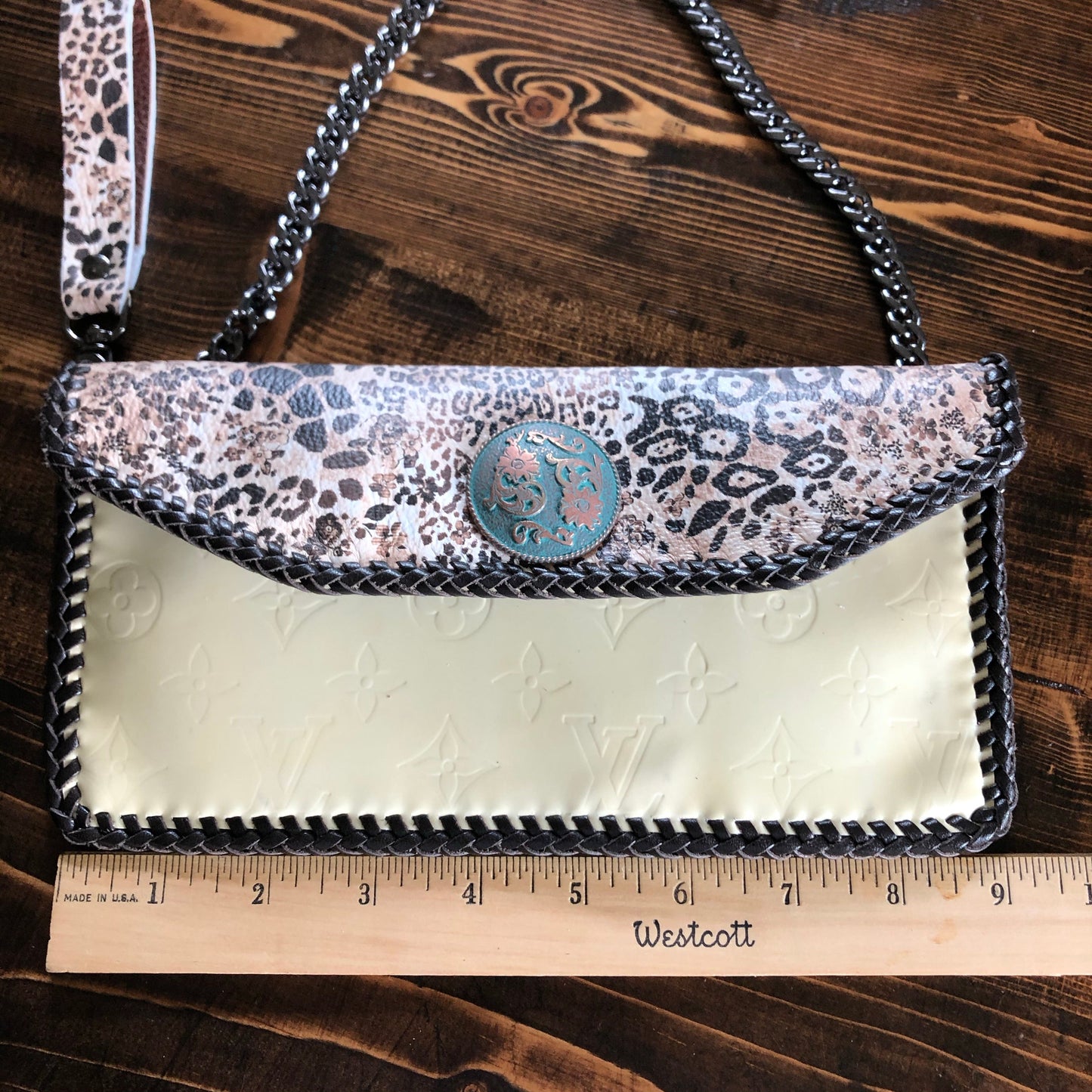 The Crane - Leopard Abstract Cream VernisOrvis bags Crossbody/Clutch Bag