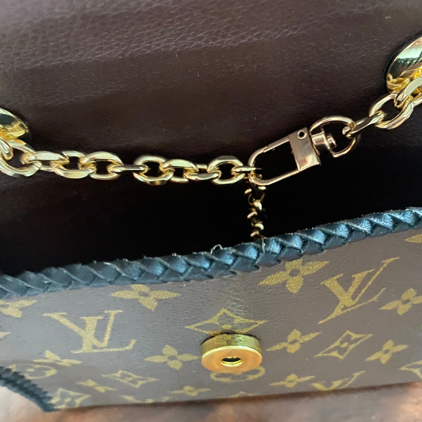The Canvasback Shoulder/Crossbody Bag -Orvis bags Monogram in Black