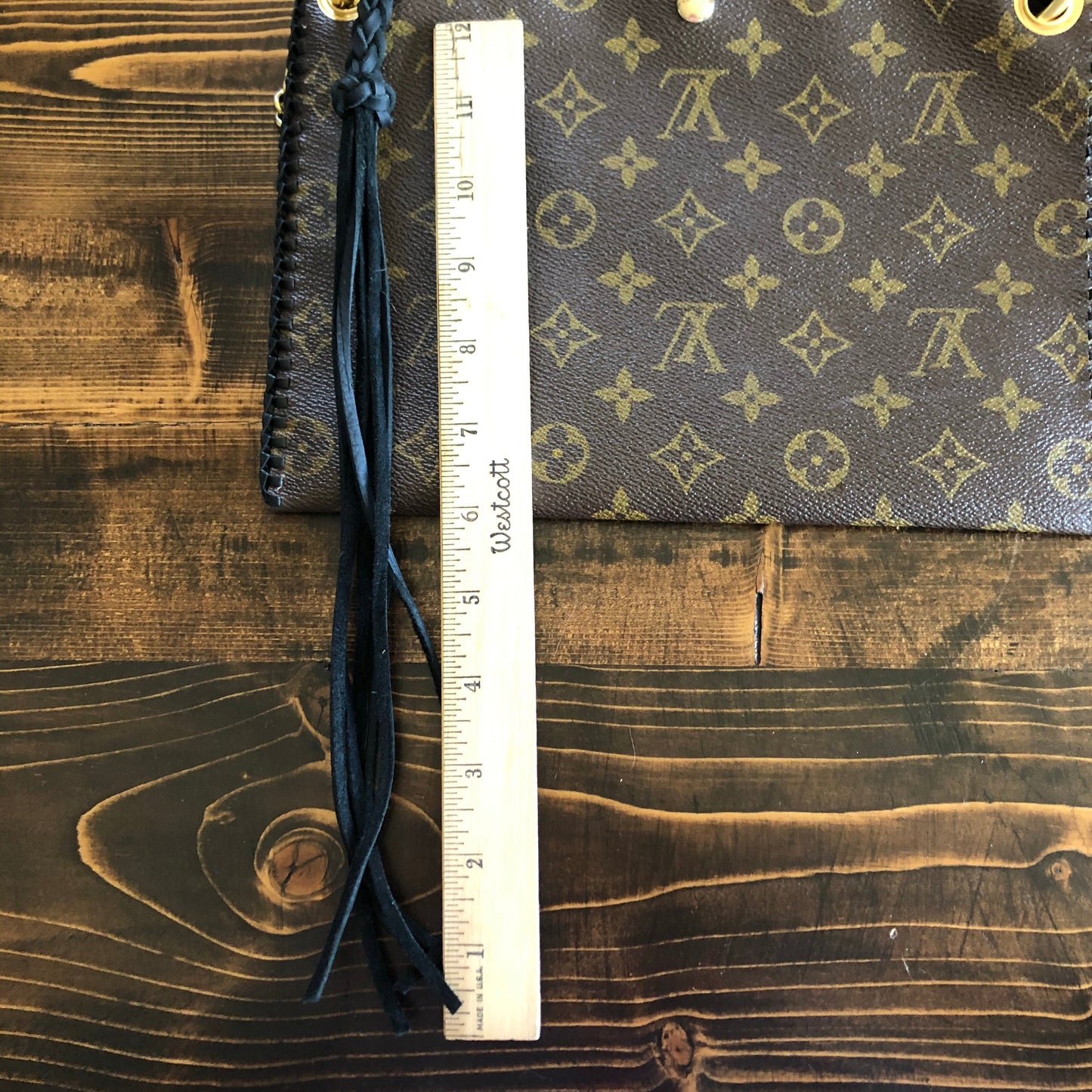 The Nuthatch -Orvis bags Monogram Black Crossbody