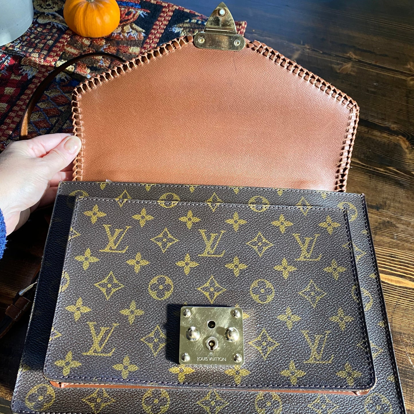 The Kingfisher -Orvis bags Monogram in Whiskey Crossbody