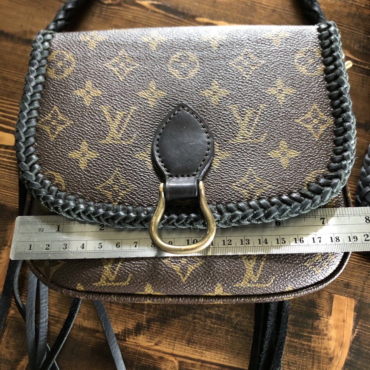 The Swift -Orvis bags Monogram Black Crossbody