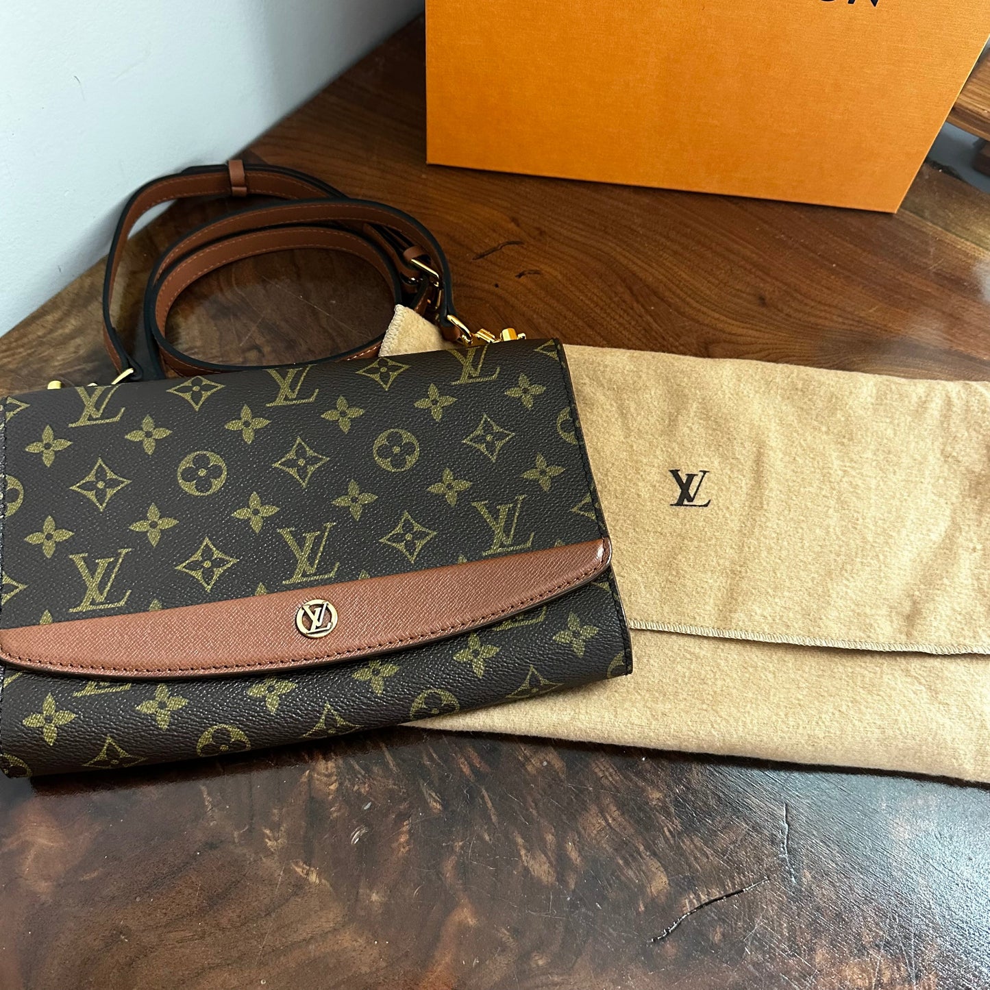 The Junco Crossbody -Orvis bags Monogram in Whiskey