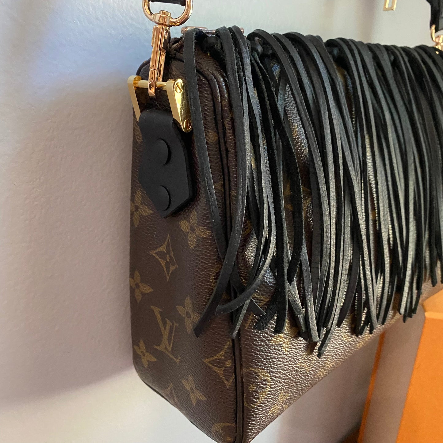 The Partridge -Orvis bags Monogram in Black Fringe Crossbody Bag