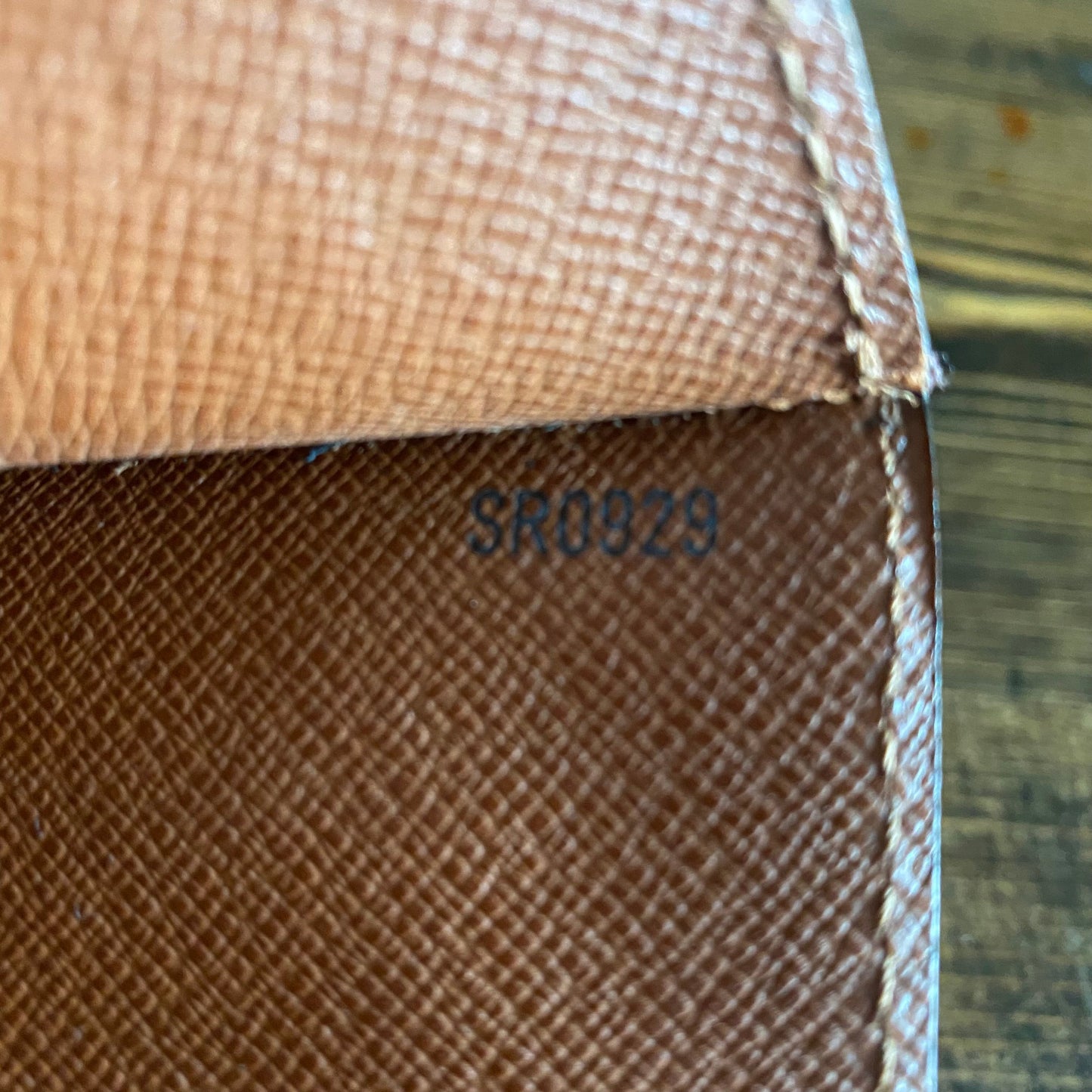 The Kingfisher -Orvis bags Monogram in Whiskey Crossbody