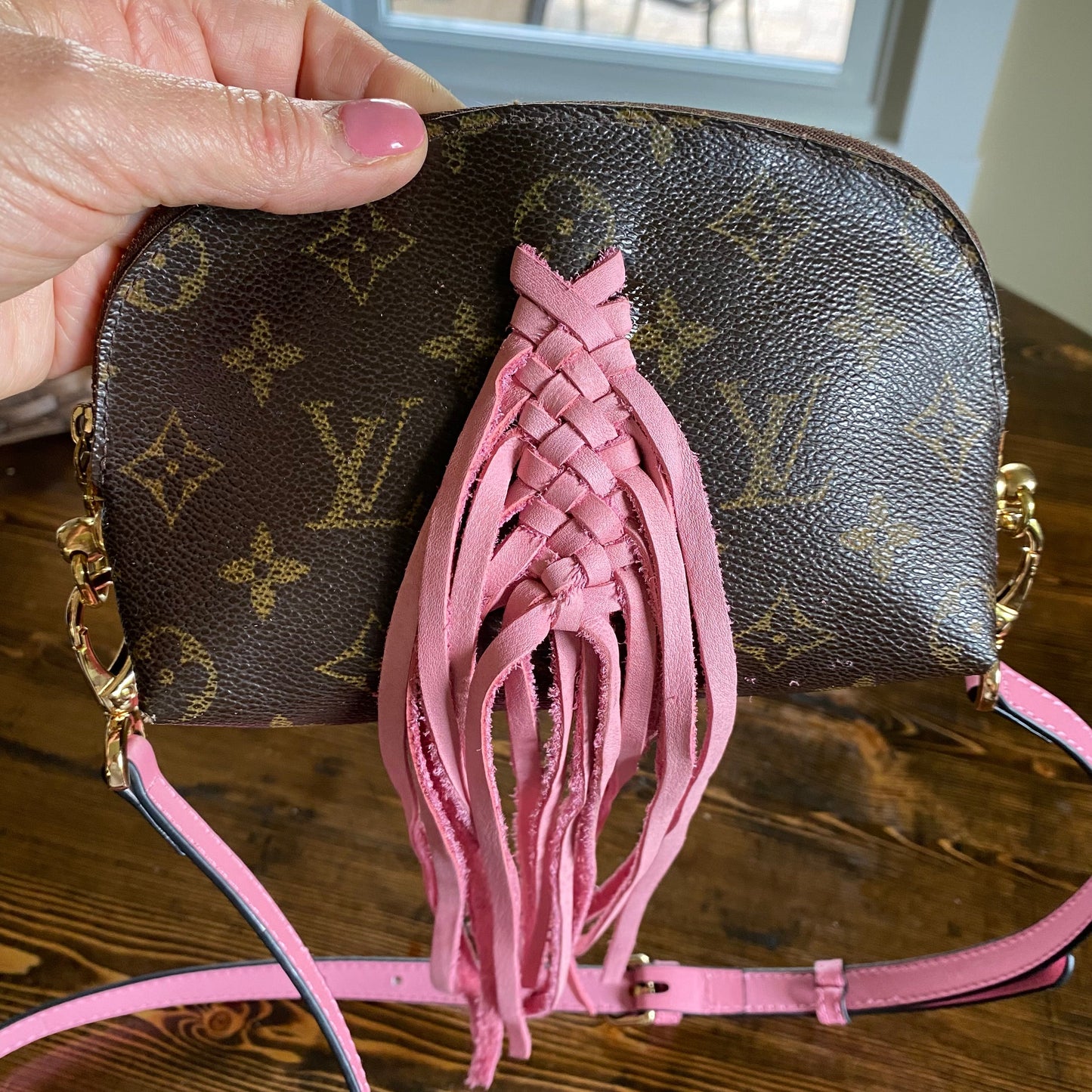 The Junco -Orvis bags Monogram in Pink Crossbody Bag