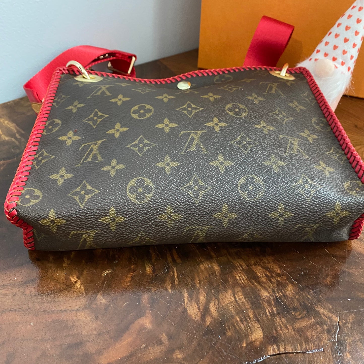 The Swan Crossbody -Orvis bags Monogram in Red