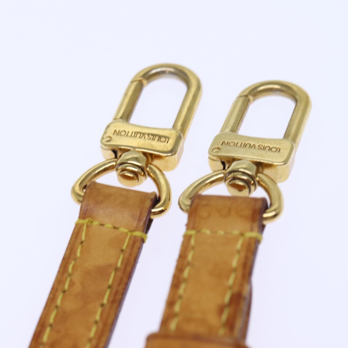 Louis Vuitton Shoulder Strap Beige Leather Bag Jewelry