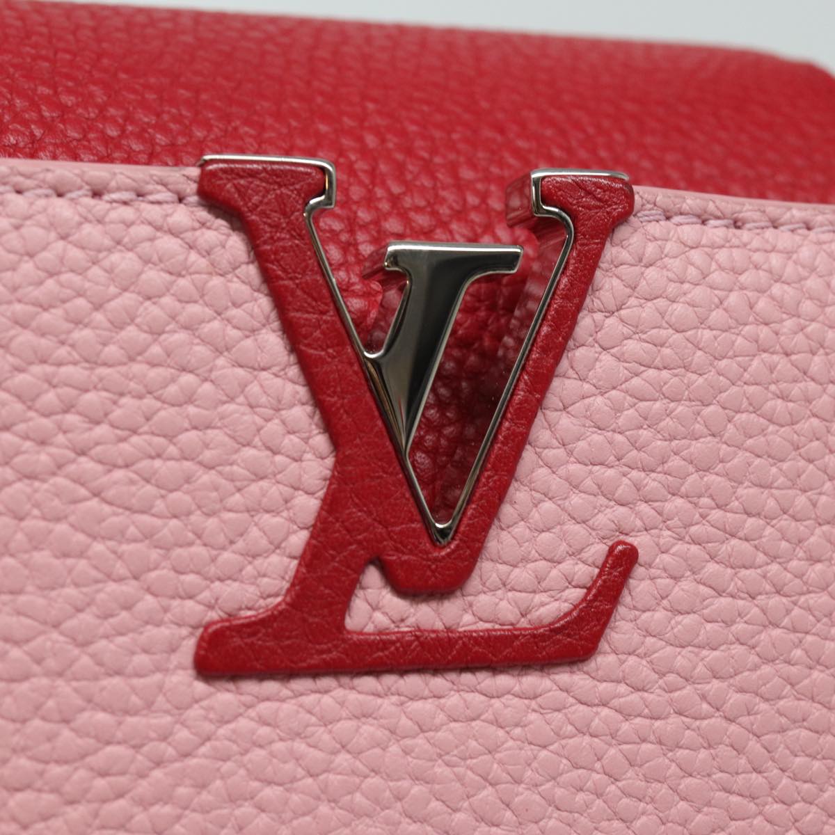 Louis Vuitton Capucines Pink Leather Handbag