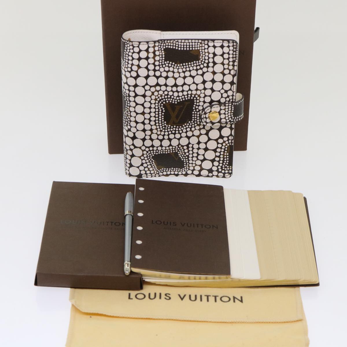 Louis Vuitton Agenda Cover White Canvas Wallet