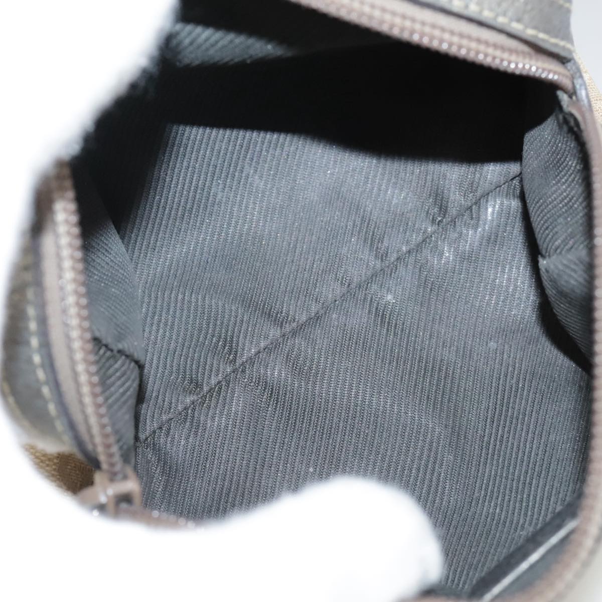 Gucci Gg Canvas Beige Canvas Clutch Bag