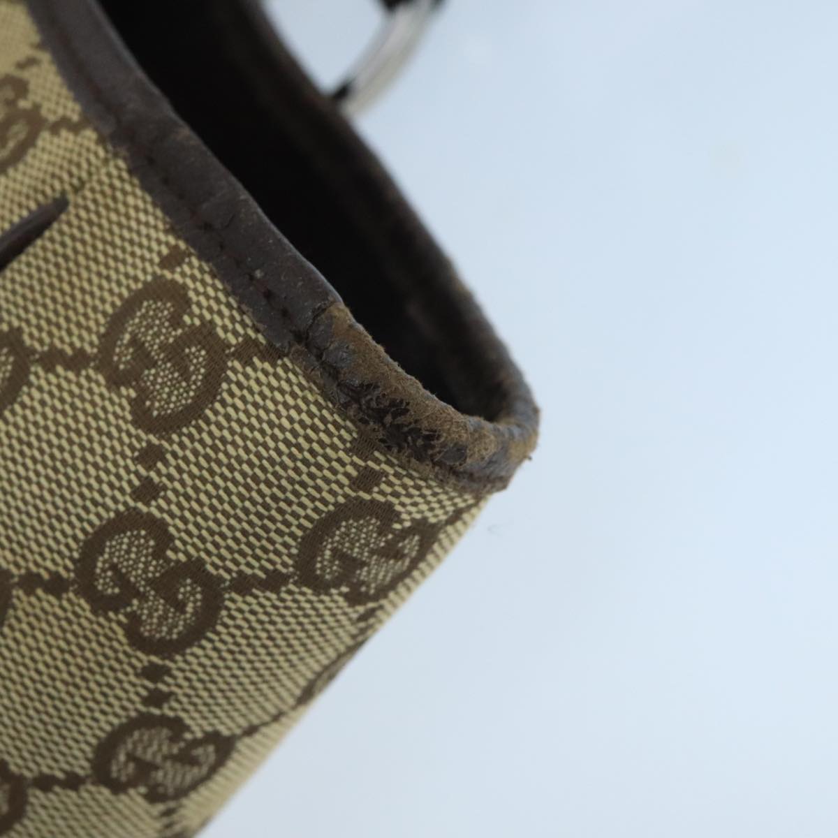 Gucci Gg Canvas Beige Canvas Handbag
