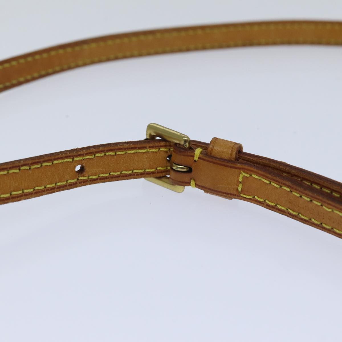Louis Vuitton Beige Leather Bag Jewelry