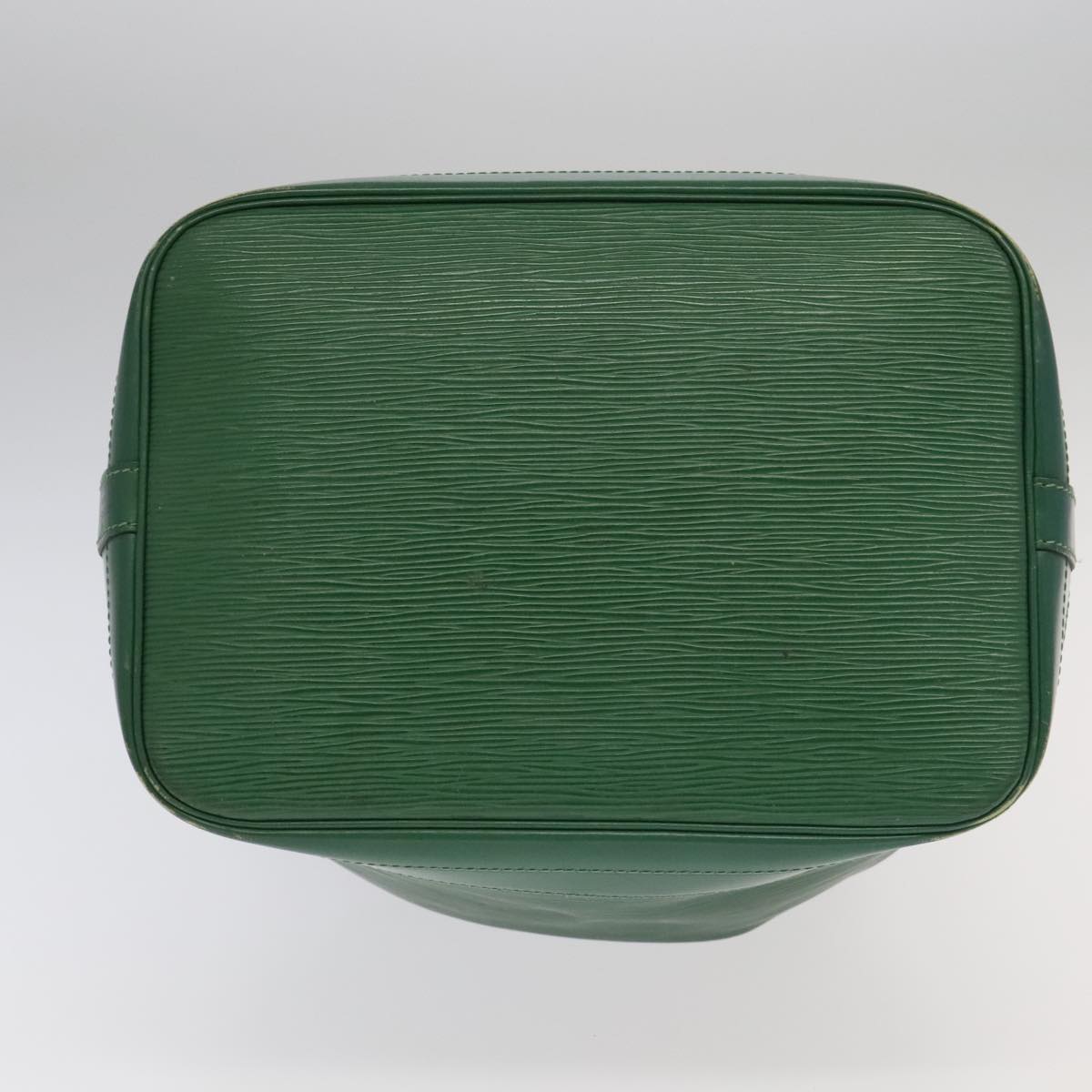 Louis Vuitton Noé Green Leather Shoulder Bag