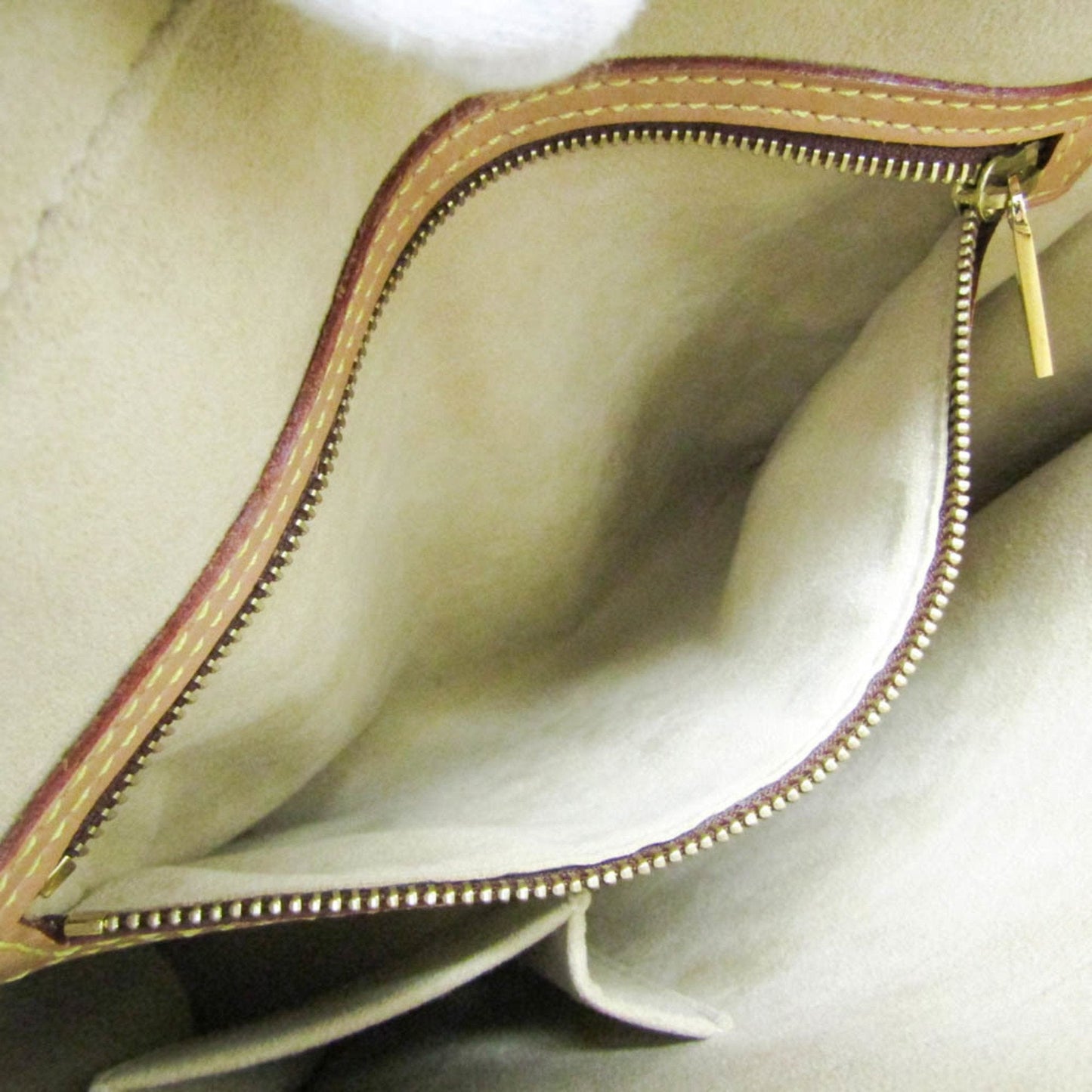 Louis Vuitton Looping Brown Canvas Shoulder Bag