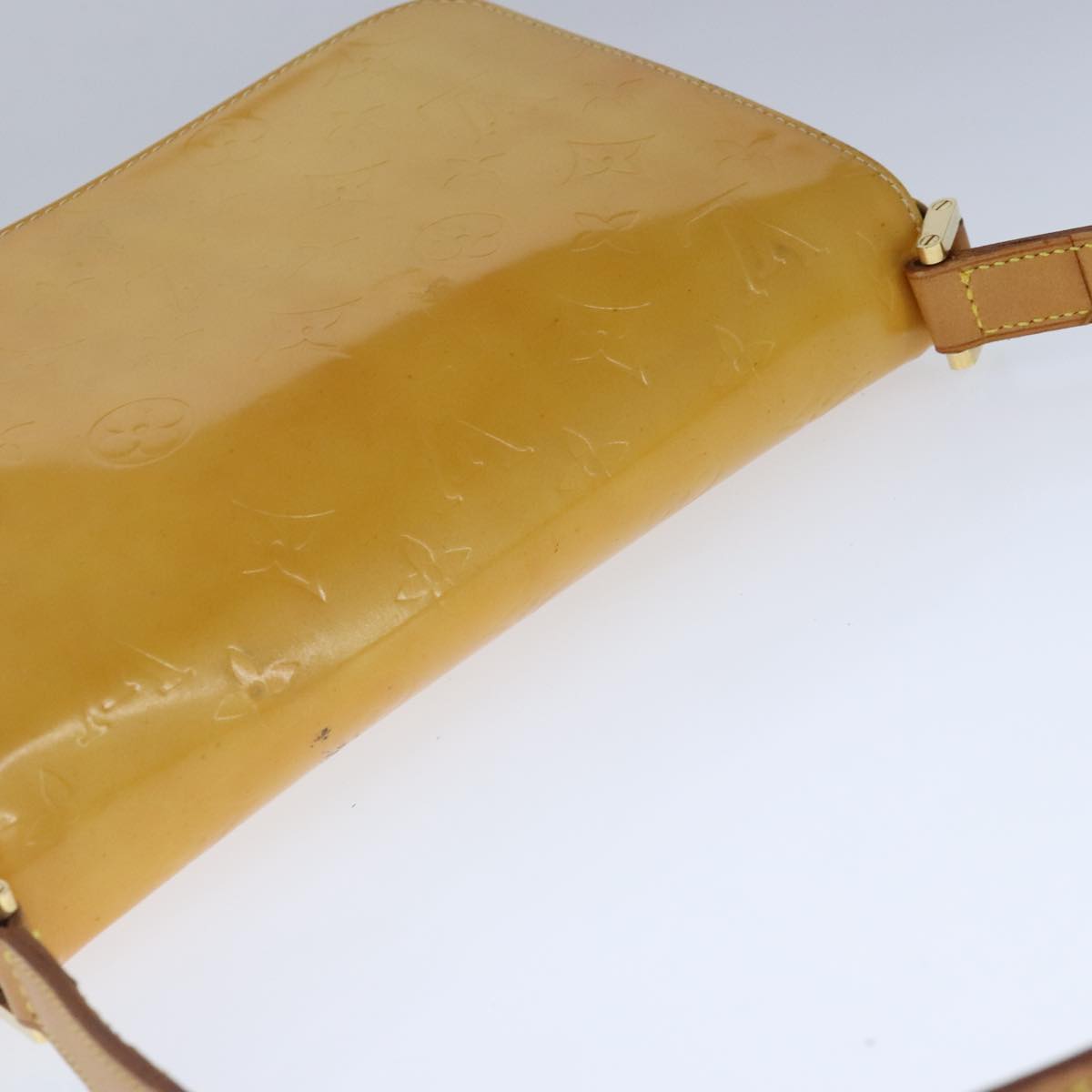 Louis Vuitton Thompson Street Beige Patent Leather Shoulder Bag