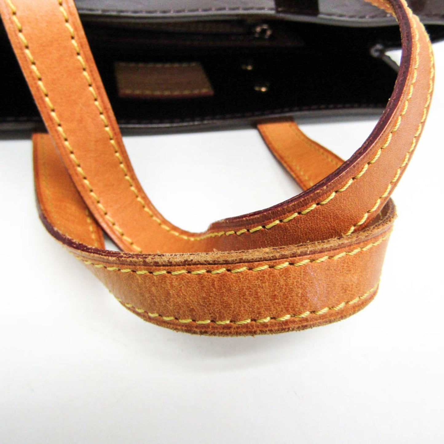 Louis Vuitton Reade Red Patent Leather Handbag
