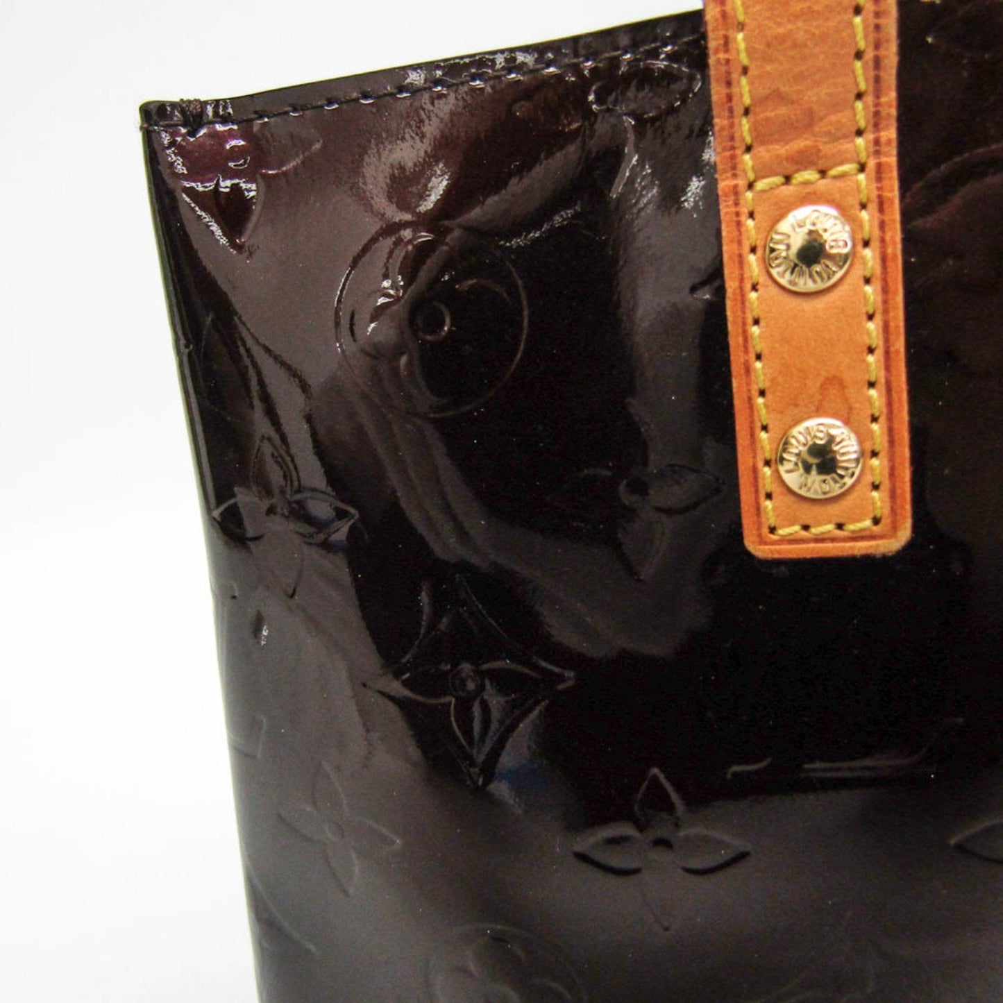 Louis Vuitton Reade Red Patent Leather Handbag