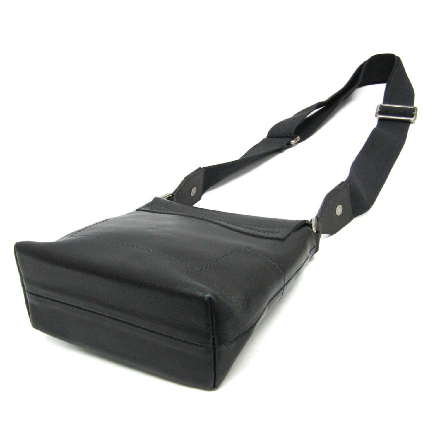 Louis Vuitton Yuma Black Leather Shoulder Bag