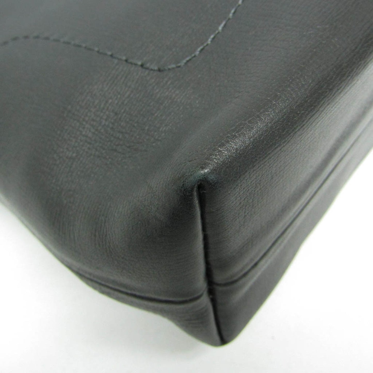 Louis Vuitton Yuma Black Leather Shoulder Bag