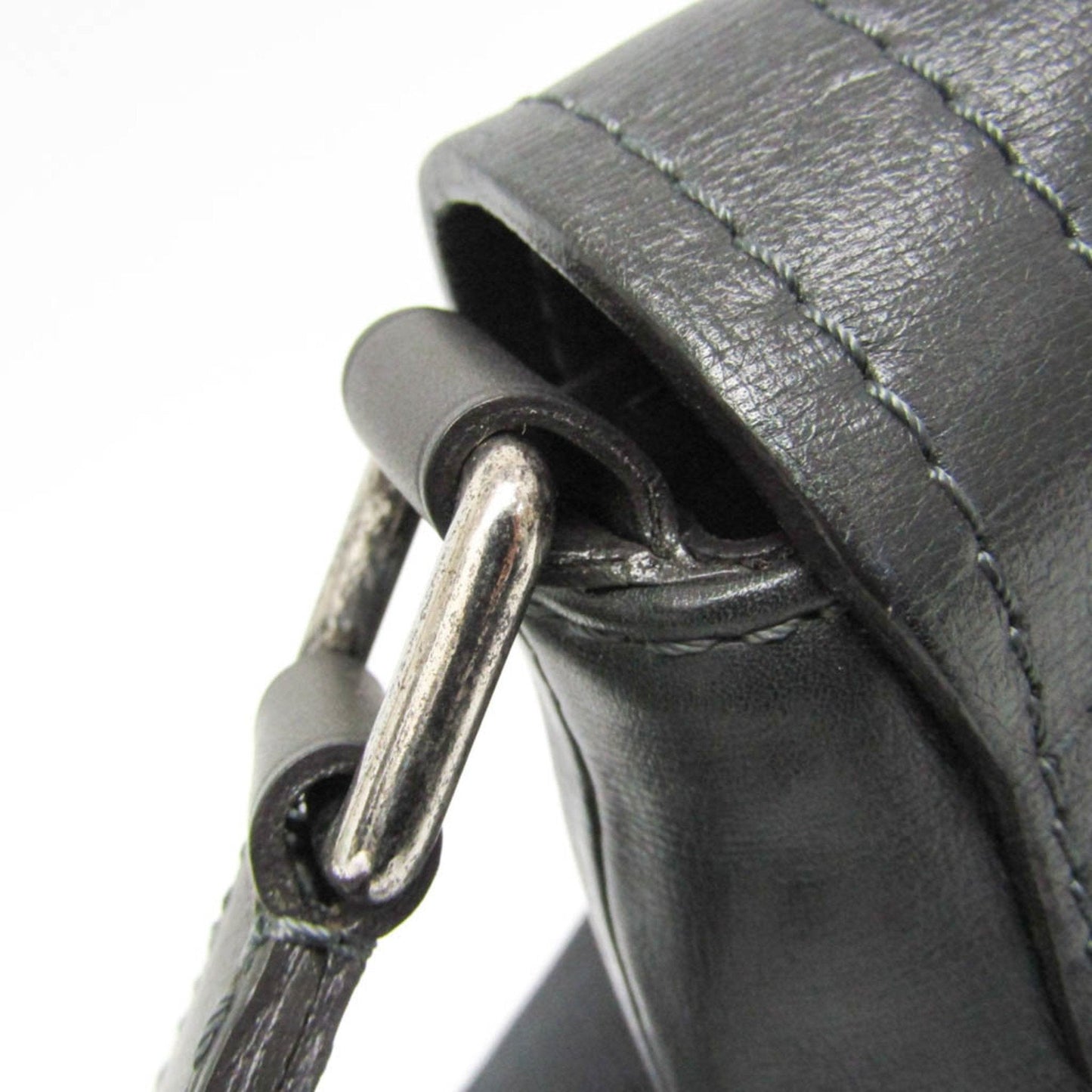 Louis Vuitton Yuma Black Leather Shoulder Bag