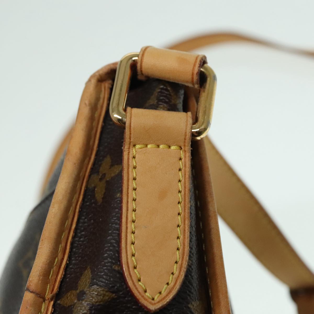 Louis Vuitton Menilmontant Brown Canvas Shoulder Bag