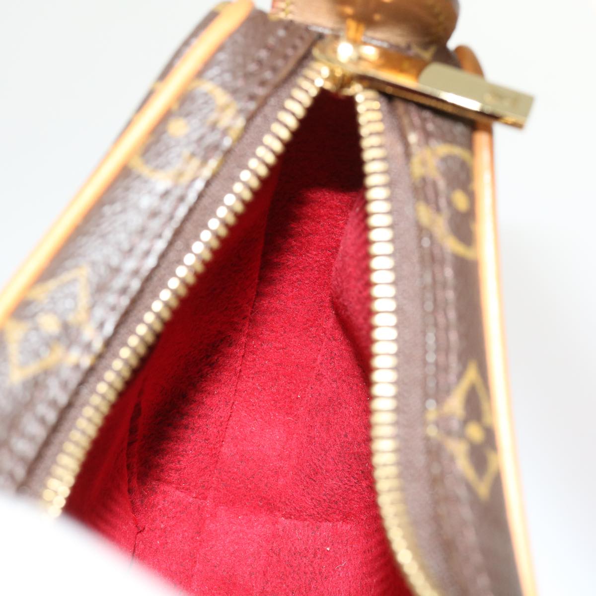 Louis Vuitton Croissant Brown Canvas Shoulder Bag