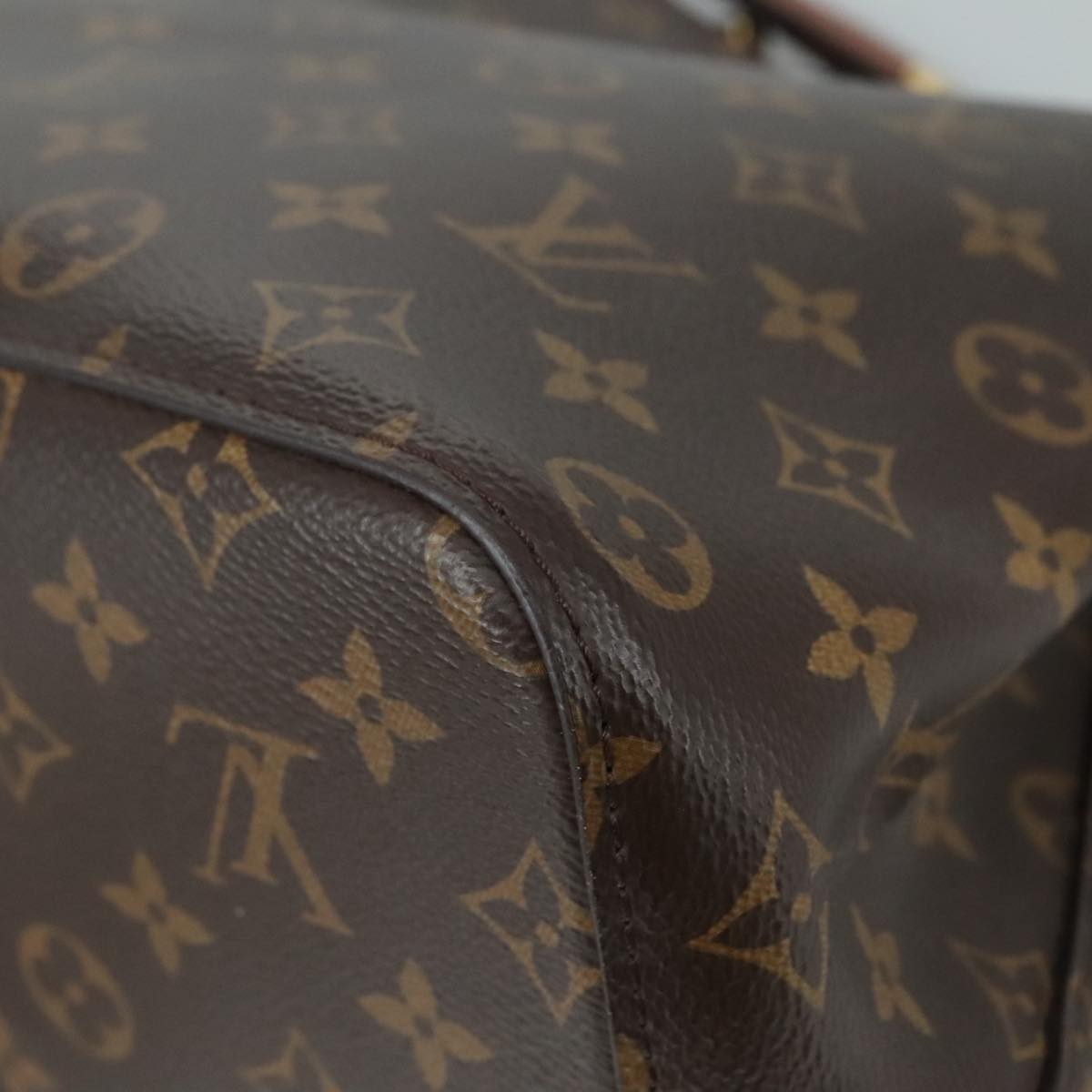 Louis Vuitton Néonoé Brown Canvas Shoulder Bag