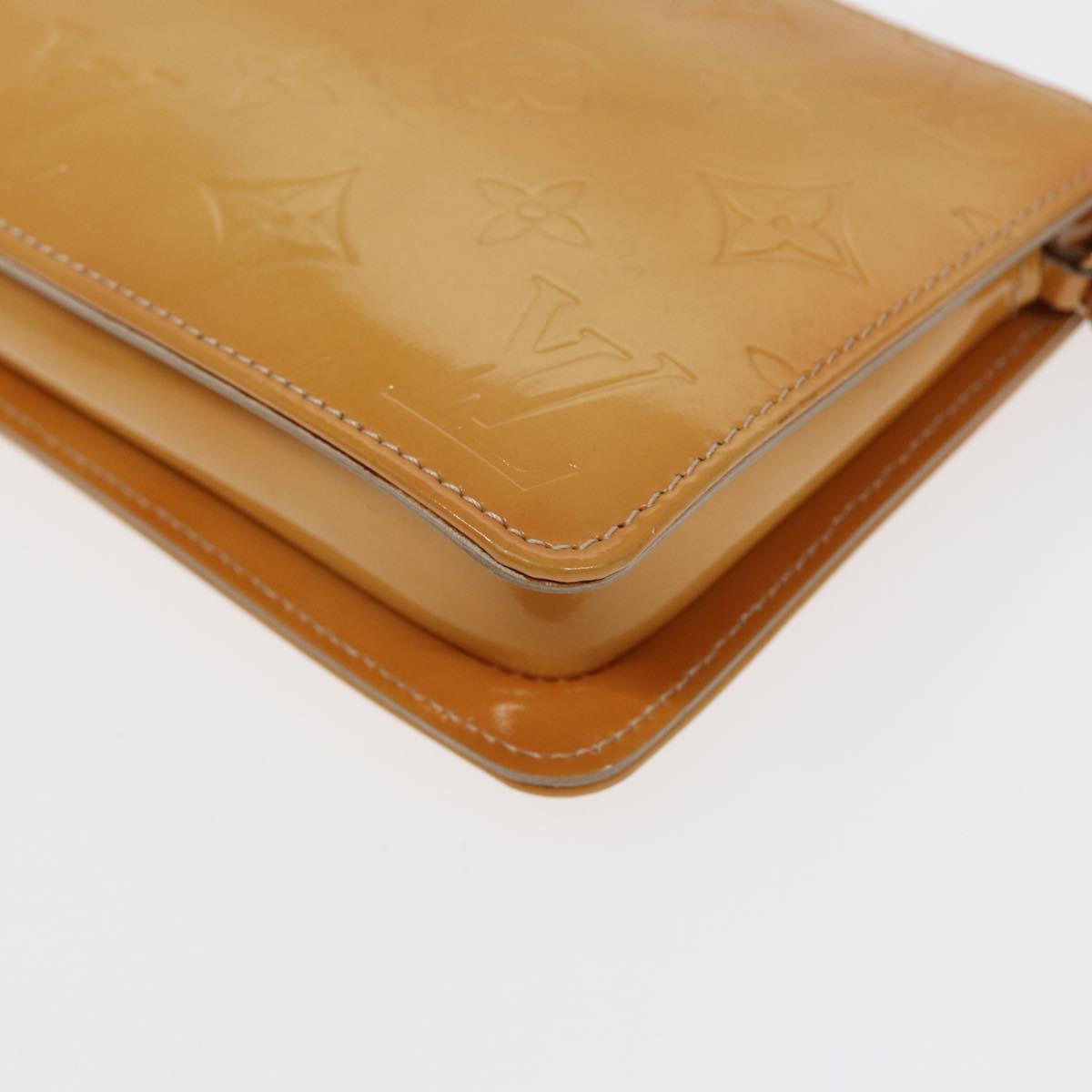 Louis Vuitton Lexington Beige Patent Leather Clutch Bag