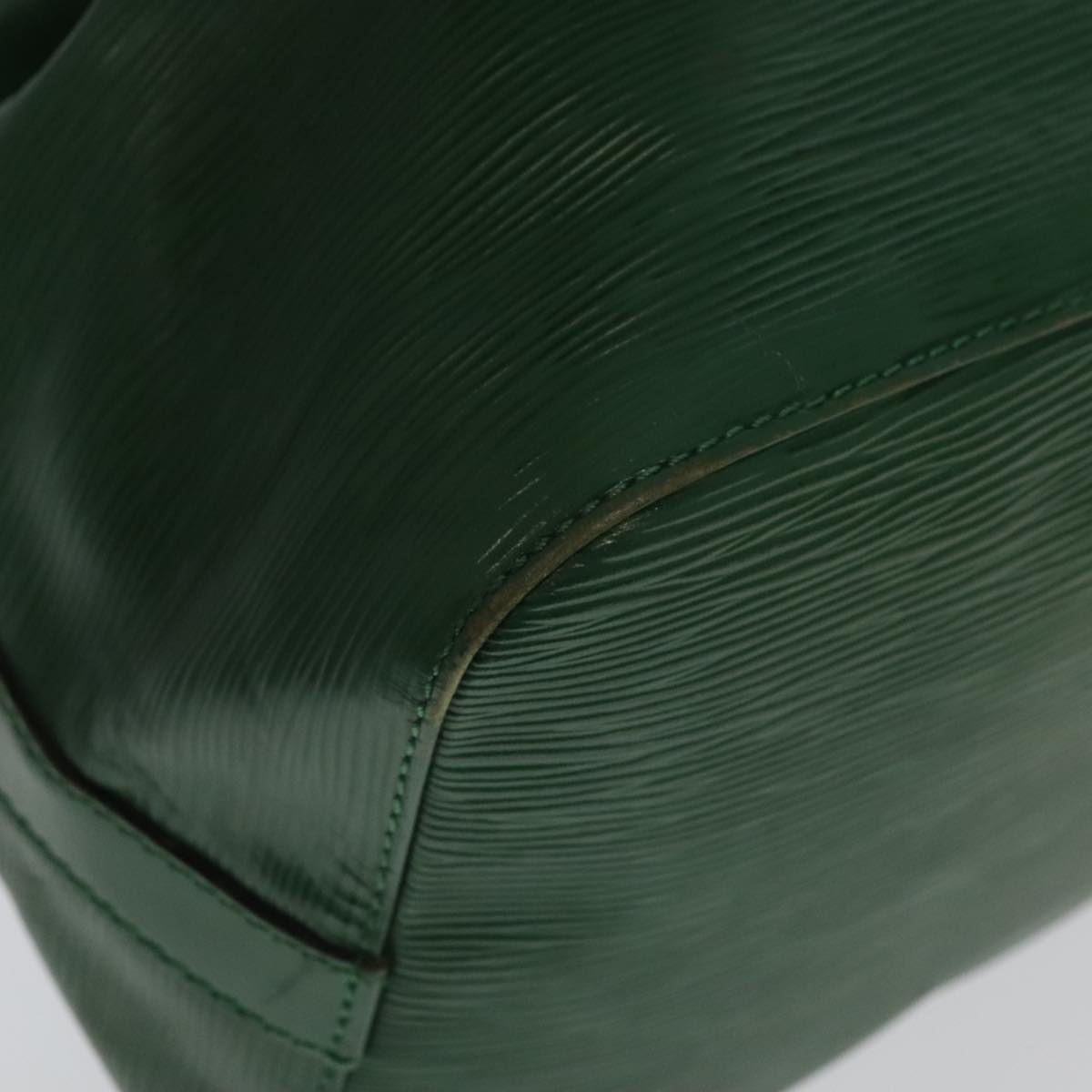 Louis Vuitton Noé Pm Green Leather Shoulder Bag