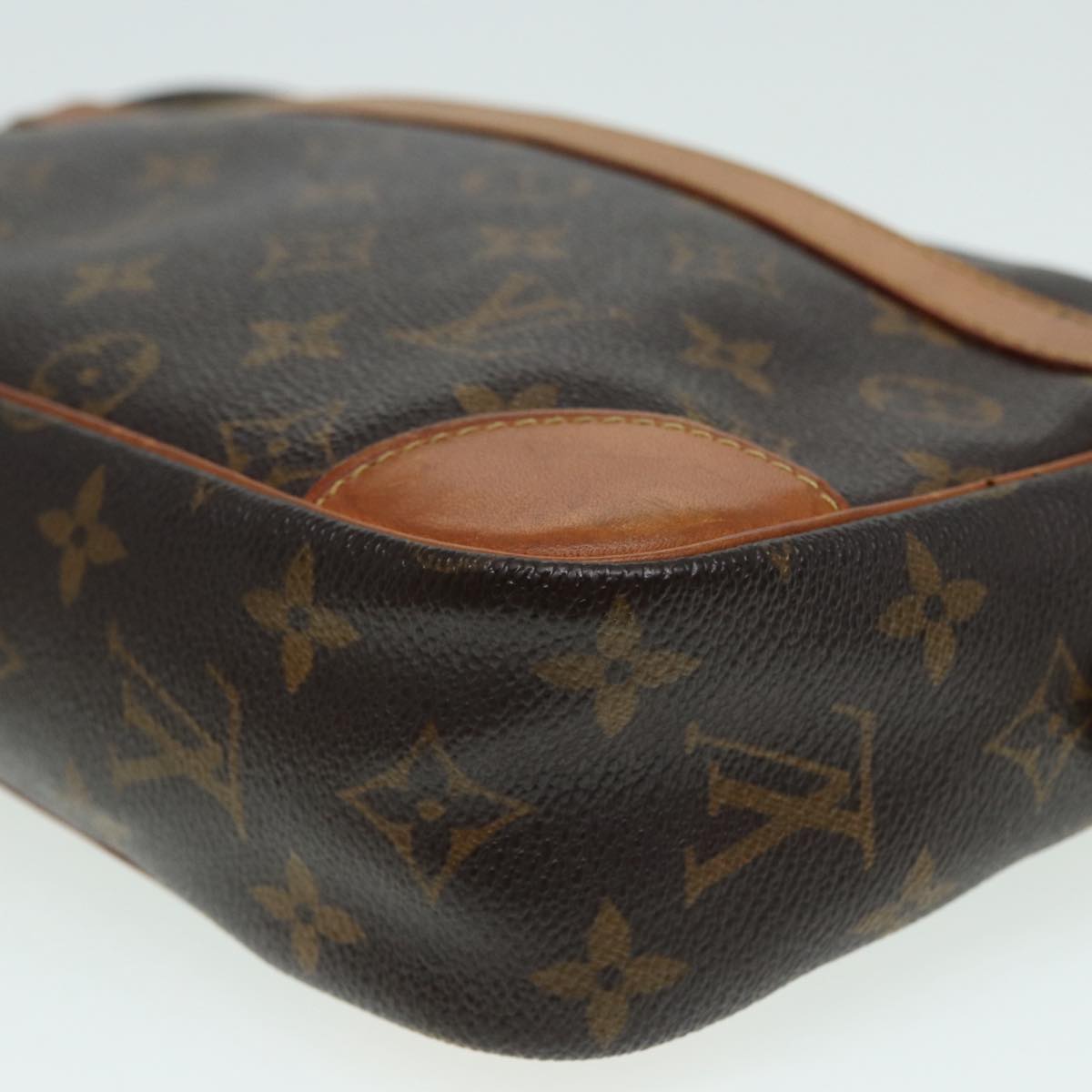 Louis Vuitton Compiegne 28 Brown Canvas Clutch Bag
