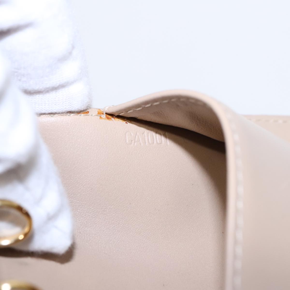Louis Vuitton Agenda Pm Beige Patent Leather Wallet