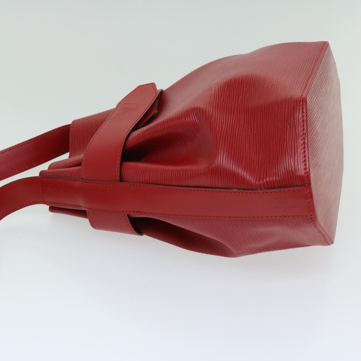 Louis Vuitton Sac D'épaule Red Leather Shoulder Bag