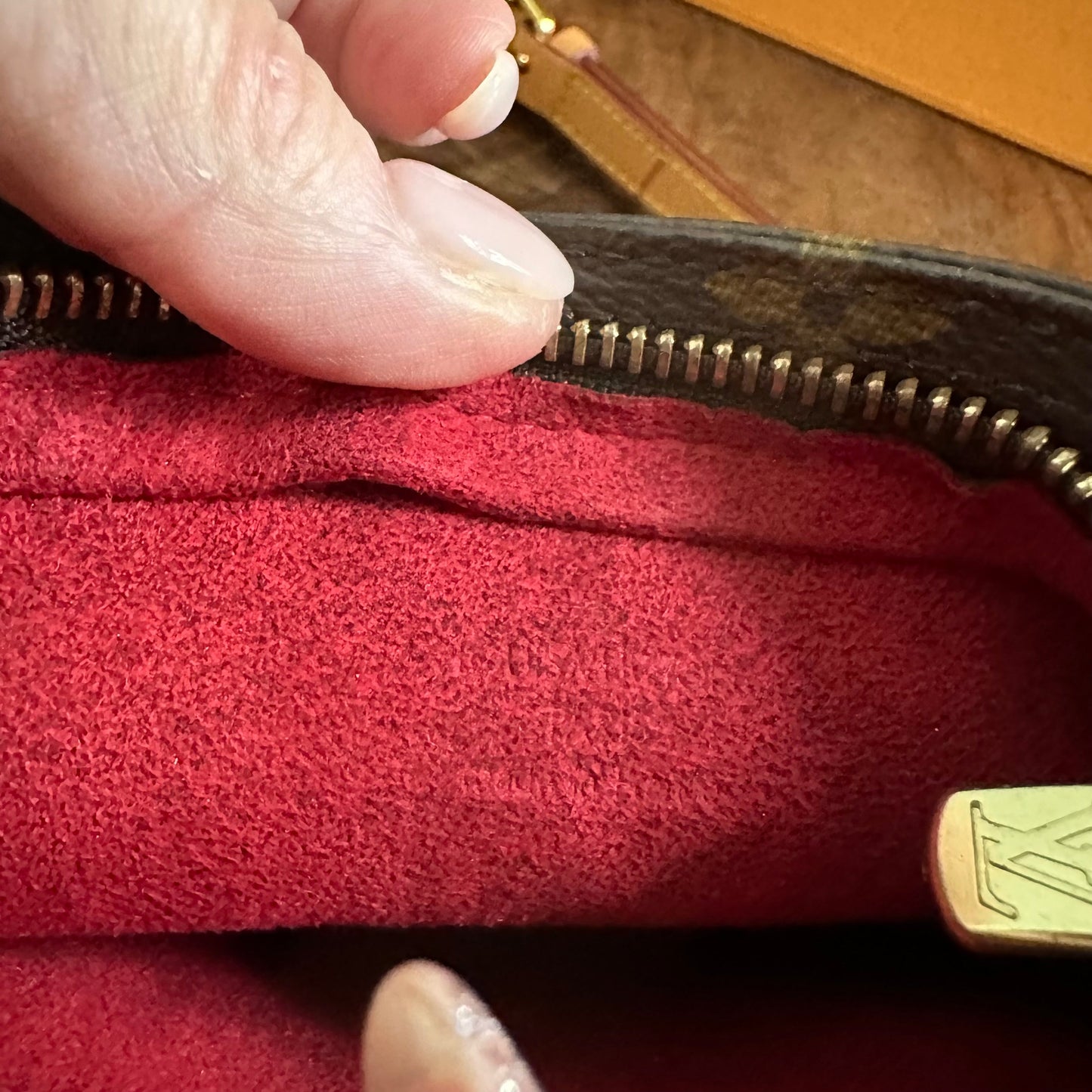 The Junco Crossbody -Orvis bags LV Monogram in Vachetta