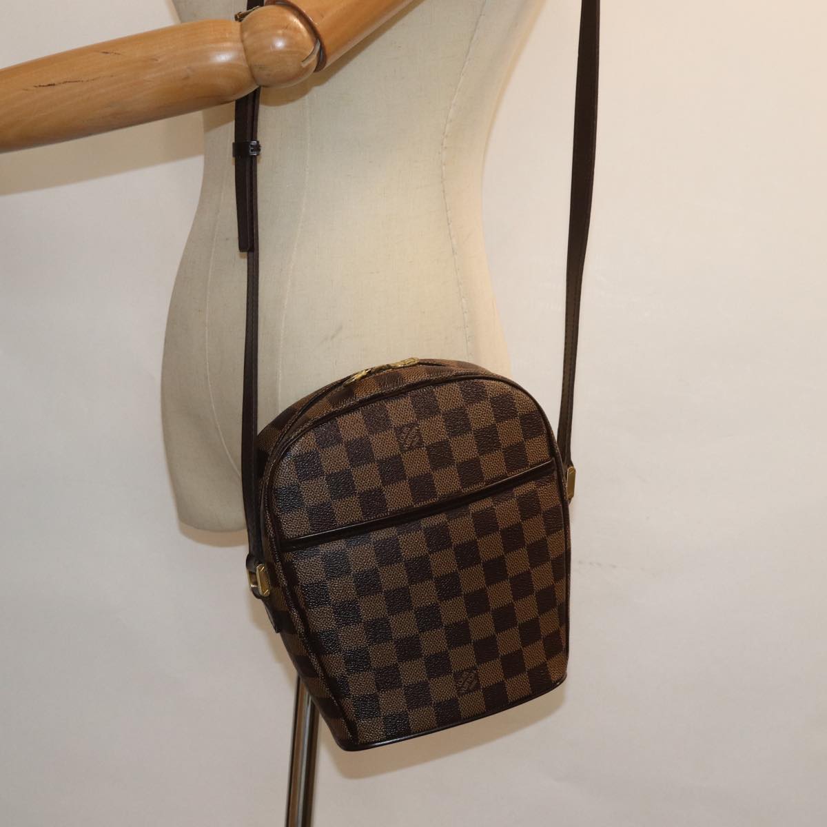 Louis Vuitton Ipanema Brown Canvas Shoulder Bag