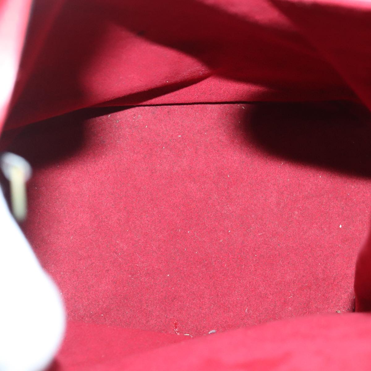 Louis Vuitton Sac D'épaule Red Leather Shoulder Bag