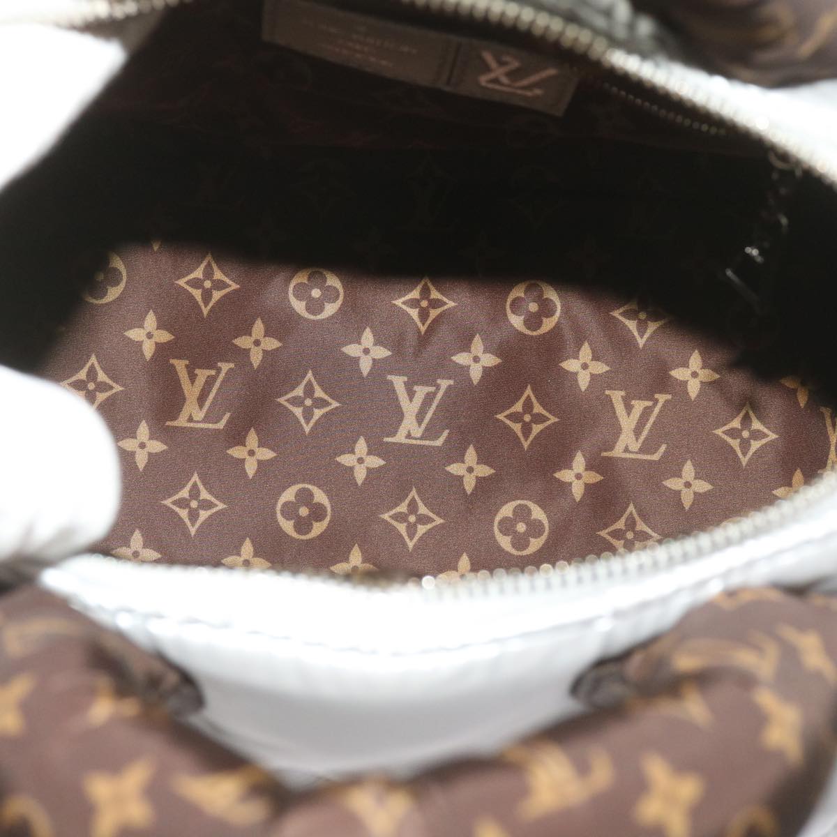 Louis Vuitton Speedy Bandoulière 25 Silver Synthetic Handbag