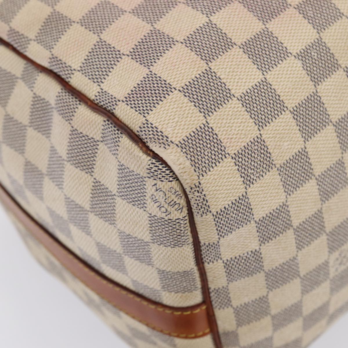 Louis Vuitton Keepall Bandouliere 45 White Canvas Travel Bag