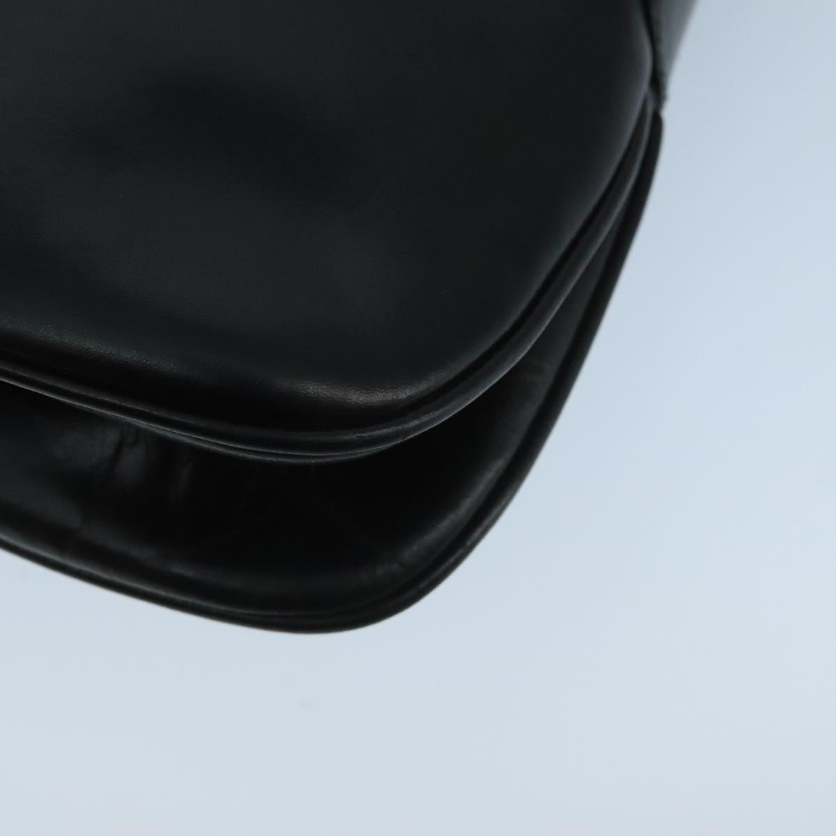 Gucci Black Leather Shoulder Bag
