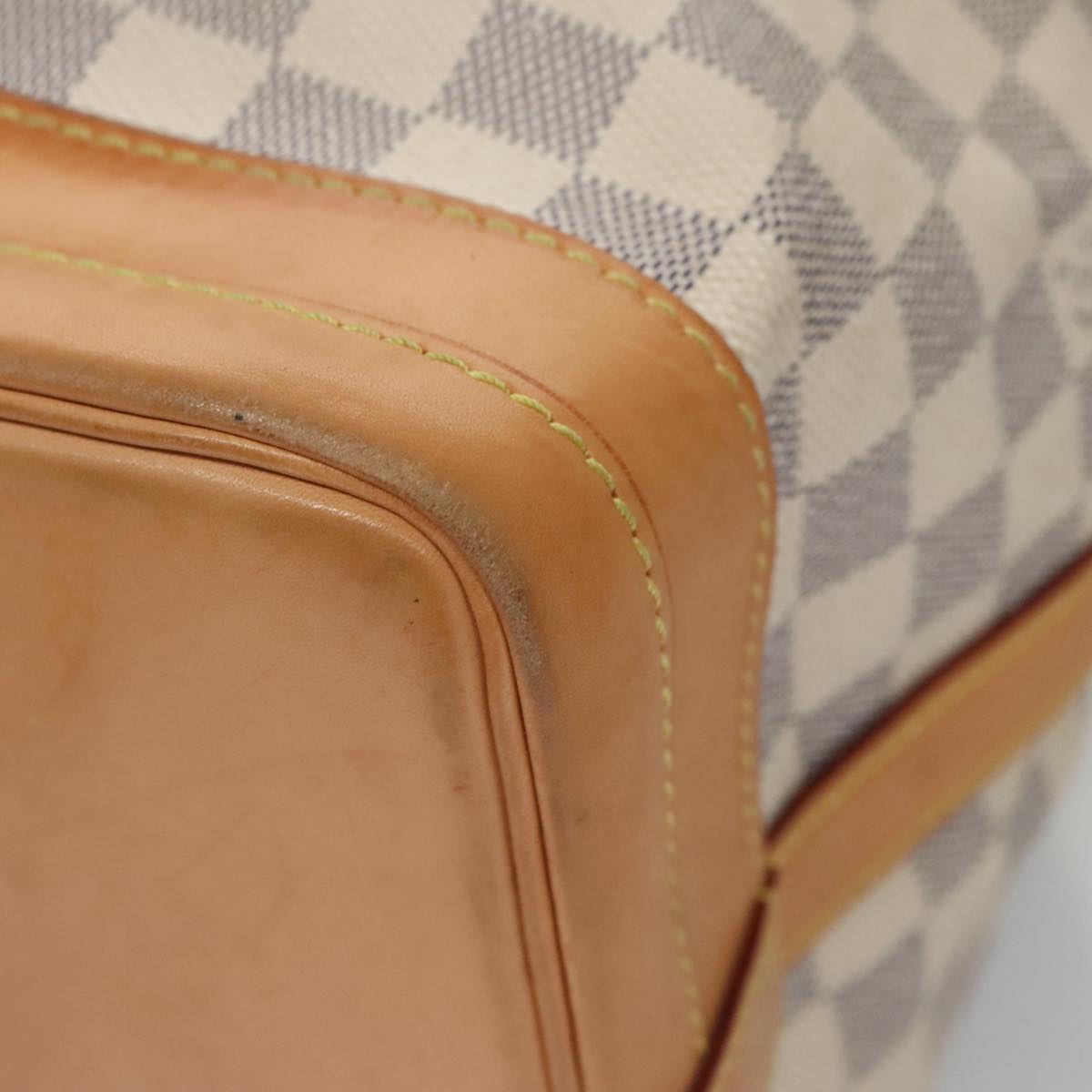 Louis Vuitton Noe White Canvas Shoulder Bag