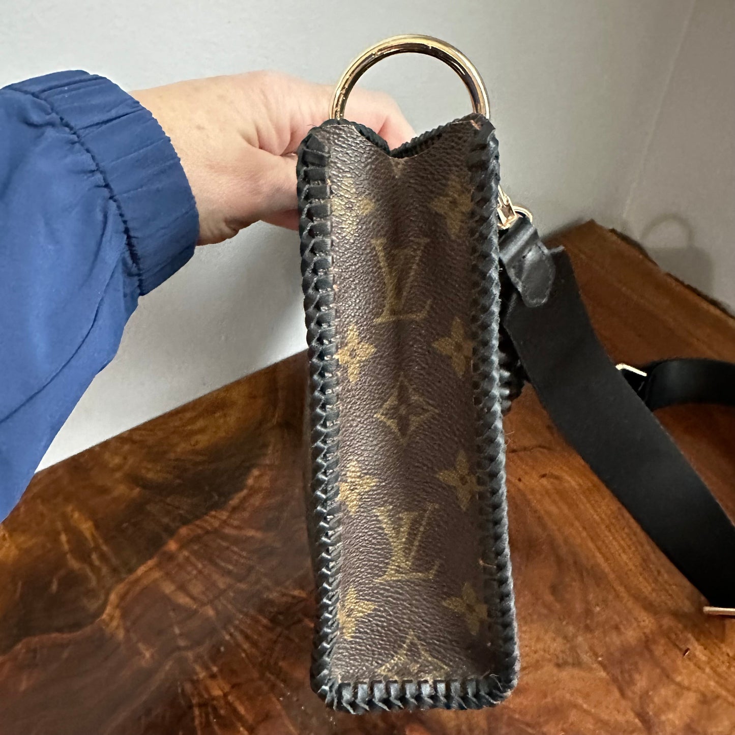 The Swan Crossbody -Orvis bags Monogram in Black