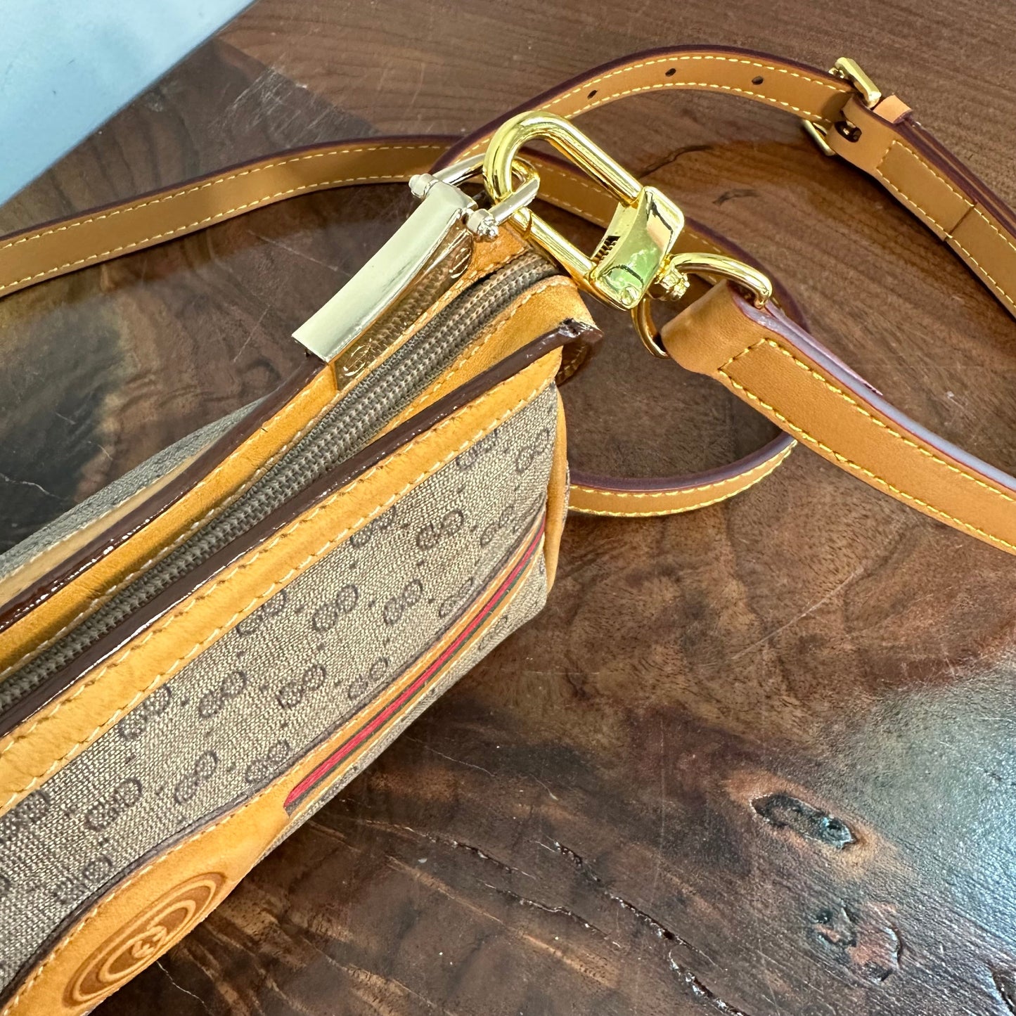 The Junco Crossbody -Orvis bags Micro GG Gucci Bag