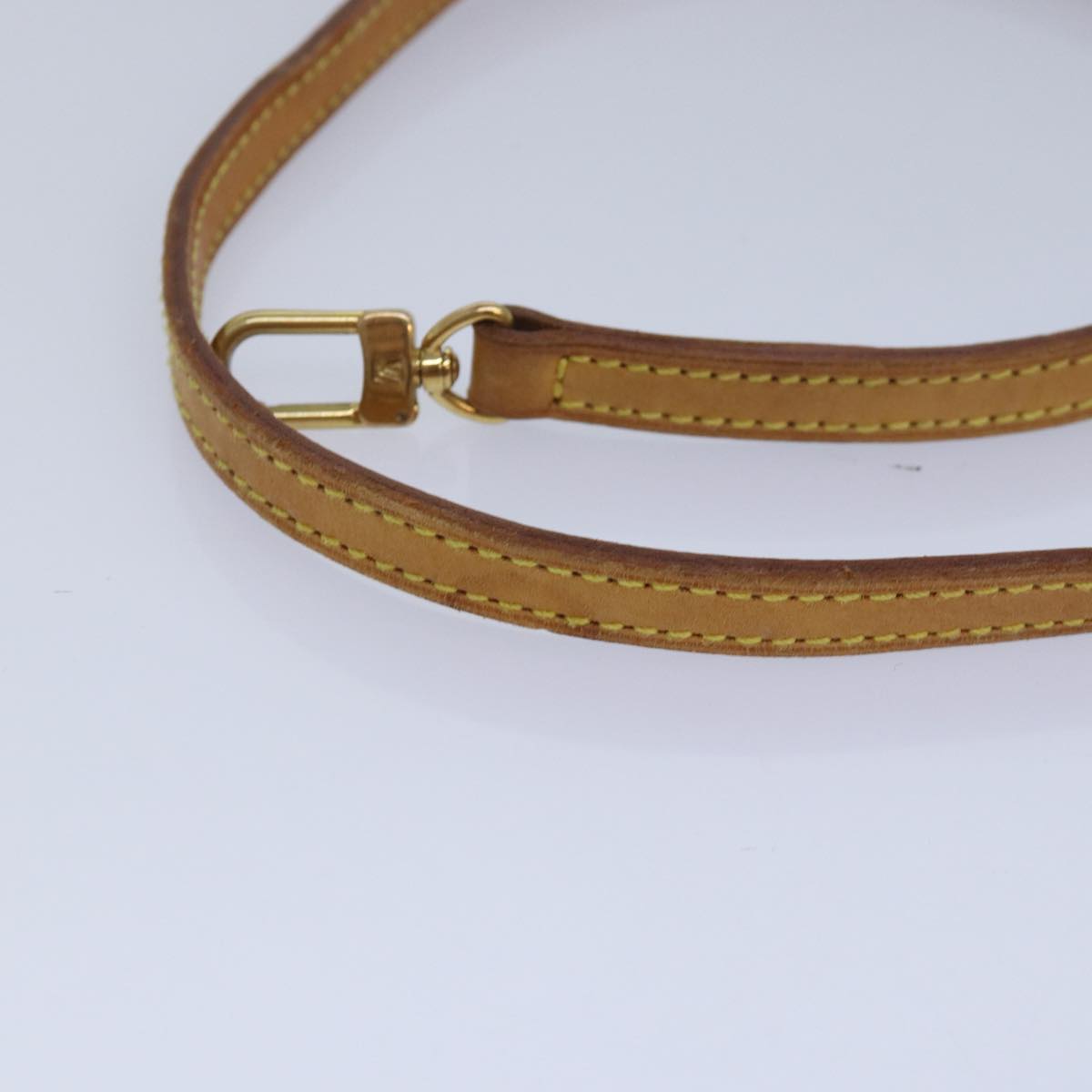 Louis Vuitton Shoulder Strap Beige Leather Bag Jewelry
