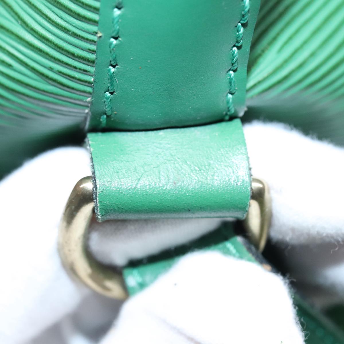 Louis Vuitton Noe Green Leather Shoulder Bag